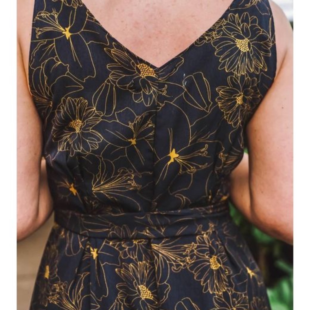 Bishop + Young - Double V-Neck Belted Maxi In Navy Size XS - Picture 1 of 8